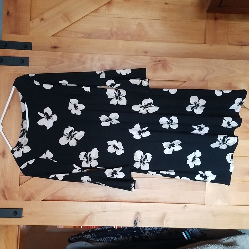 Tommy Hilfiger black and flowered dress